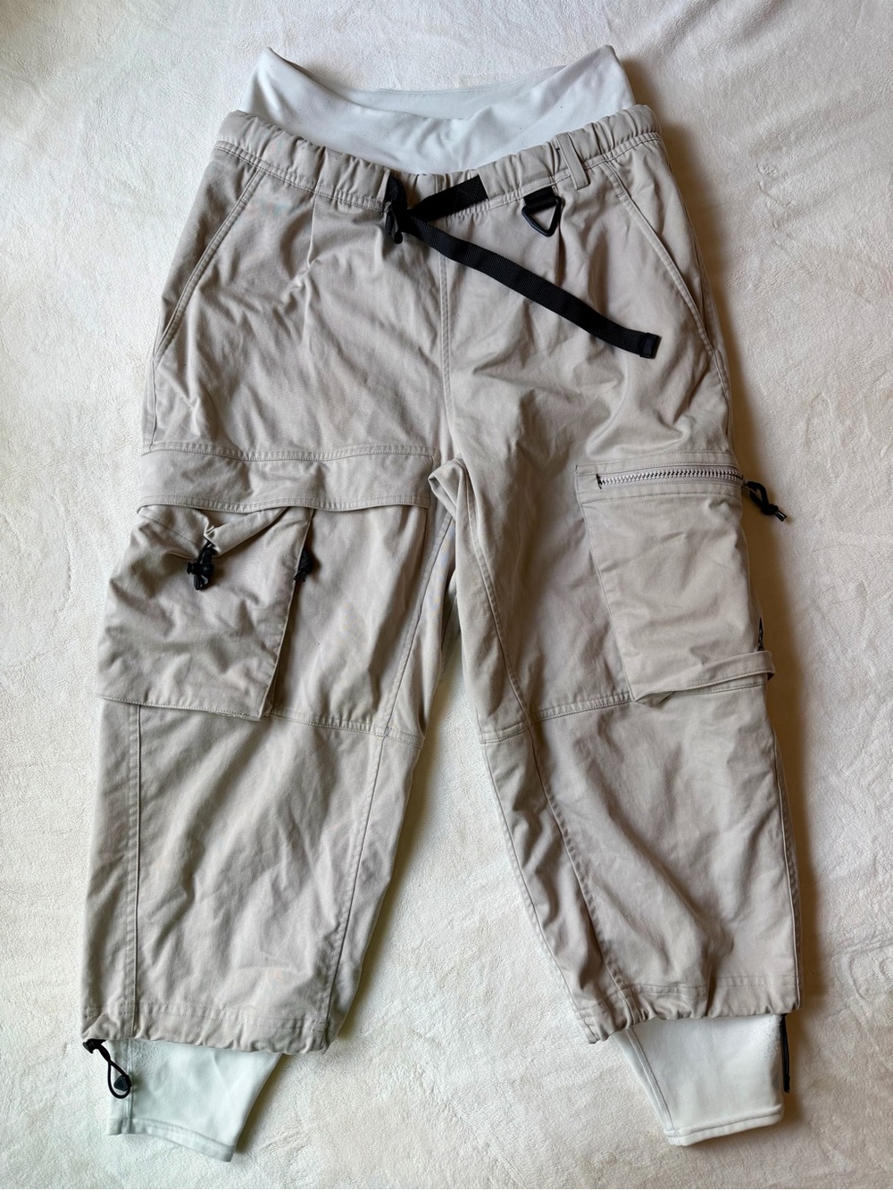 Nike ACG Cargo Pants